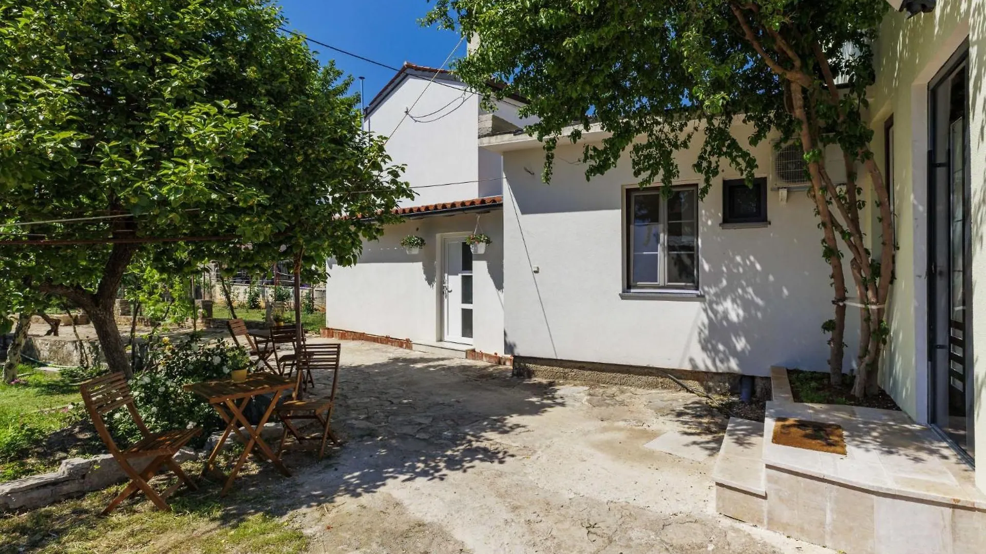 Studio Maslina By Interhome Galižana